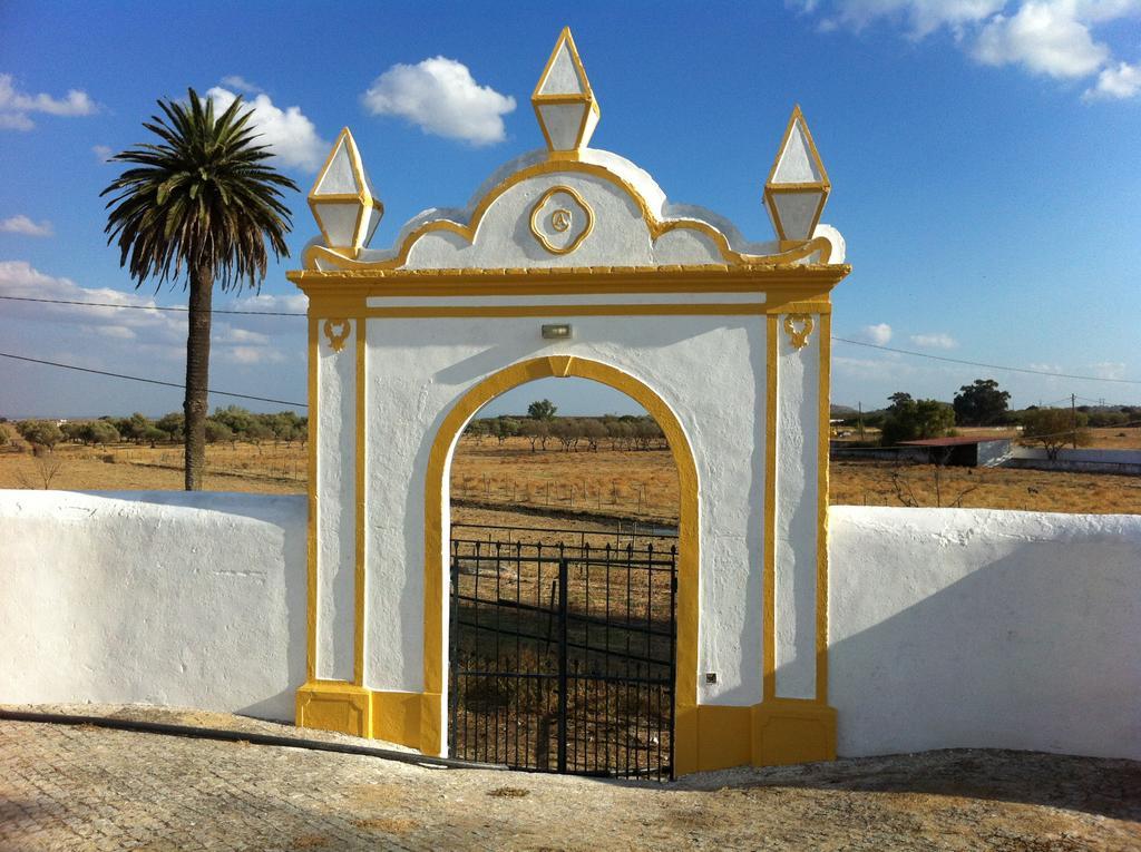 Monte Da Torre Hotell Elvas Eksteriør bilde